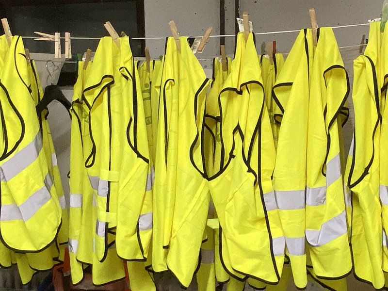 Helfer-Warnwesten Helfer-Warnwesten